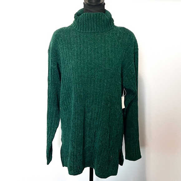 CHRISTOPHER & BANKS Women’s Turtleneck Sweater (Size L) - Picture 1 of 13